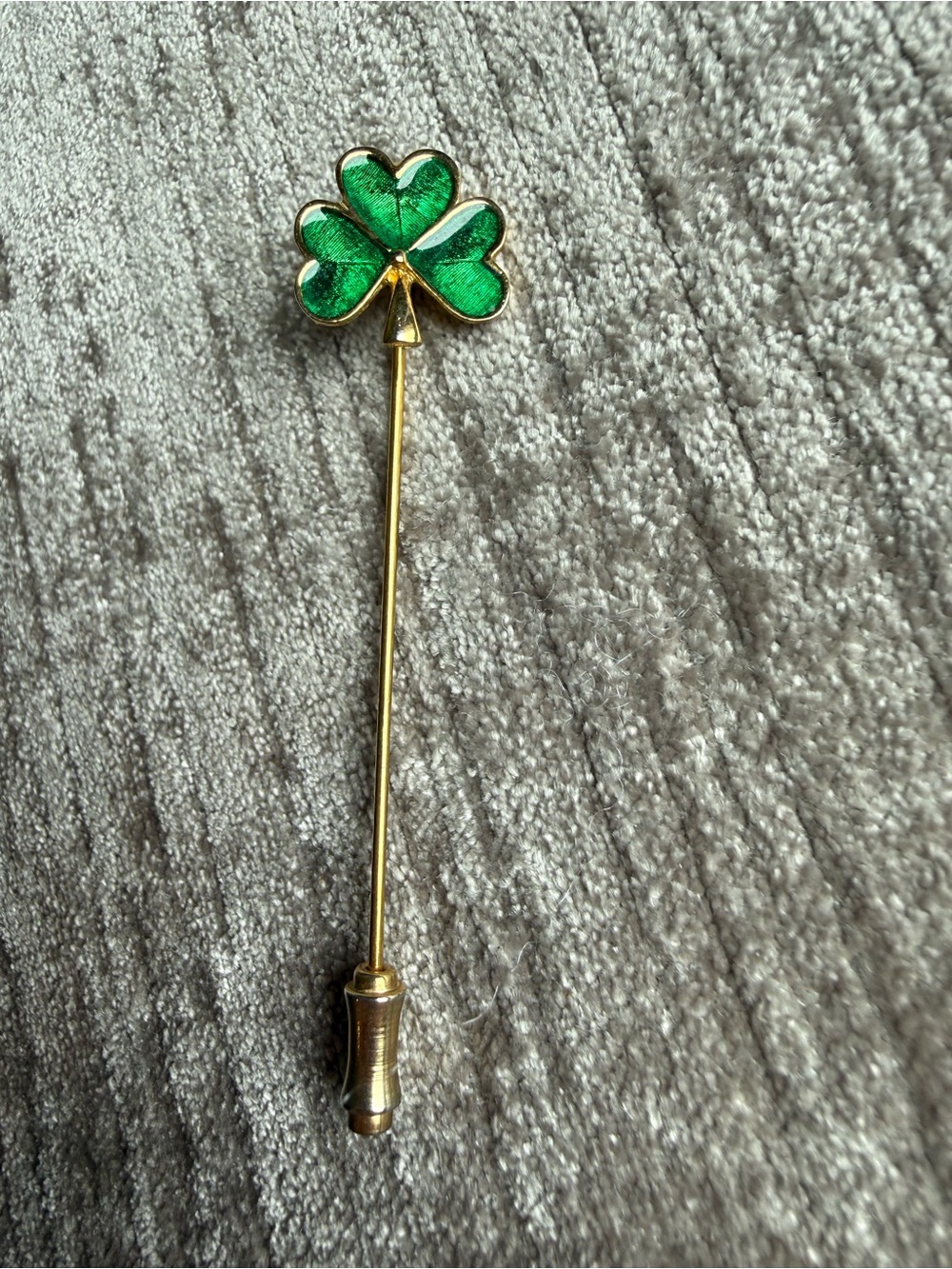 Vintage Soldor Green Enamel Shamrock Stick Pin Gold Tone Irish Clover Hat Pin